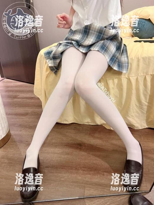 AT鲨 哈哈,连体衣不止是时尚,还是AT鲨cos资源的收集袋!