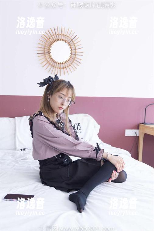 BoBoSocks袜啵啵-稚予 BoBoSocks袜啵啵 - 稚予的高清脚部特写,这次资源丰富得有点意思哦~