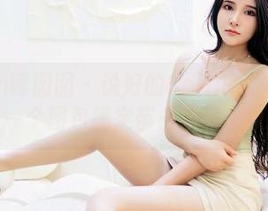 Feilin嗲囡囡 – 说好的Celina青妍分享，一个图包搞定苗条所有想象。