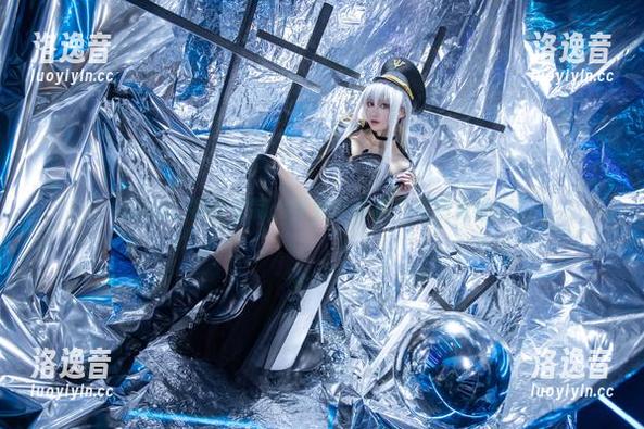 Luisa_零纱定制：学妹的写真，爱转身的姿态