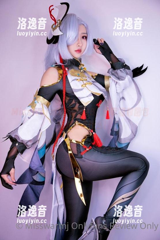 MissWarmJ的蝙蝠2B，自带福利图包，快来看点什么！