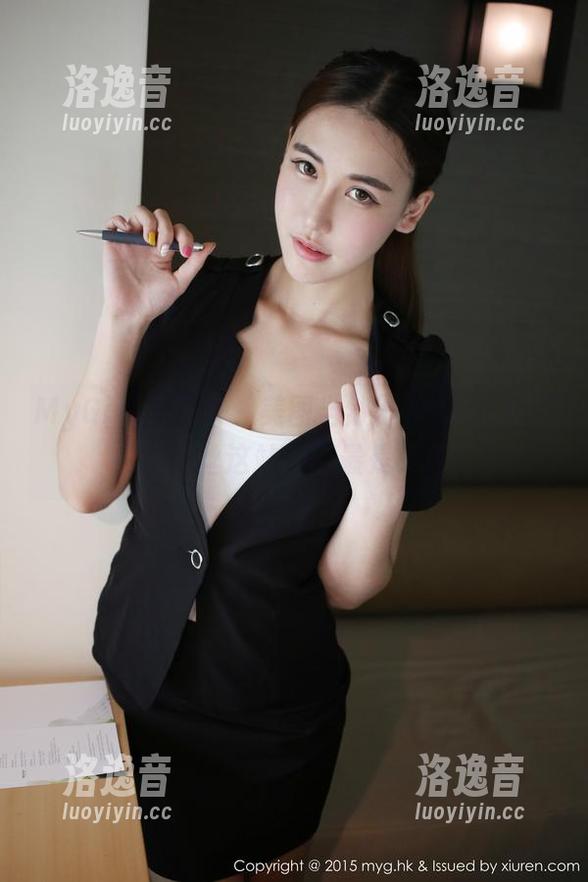 MyGirl美媛馆-Love陆瓷 MyGirl美媛馆 - 美图当然得有Love陆瓷,裤里丝这站搭配最是疯狂!