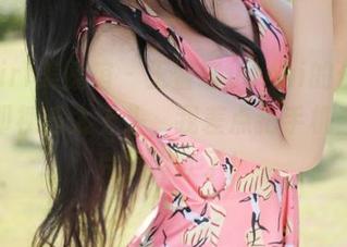 MyGirl美媛馆 – 王馨瑶yanni的长腿，图片即视感太上头，我差点把手机当成麦克风唱歌了！