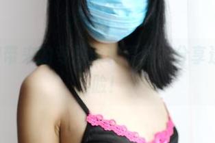 ROSI带来的专用泳装原图，分享过后变脸！