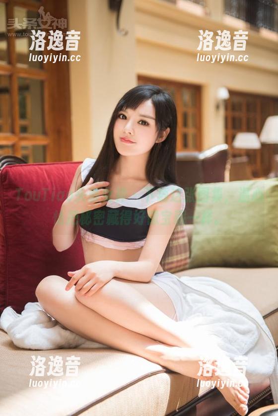 TouTiao头条女神-温心怡 TouTiao头条女神 - 下载这张图集,温心怡把秘密藏得好像宝藏一样。