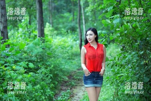 TuiGirl推女郎 - 不需要圣光，陆瓷的学姐图集足够迷人！