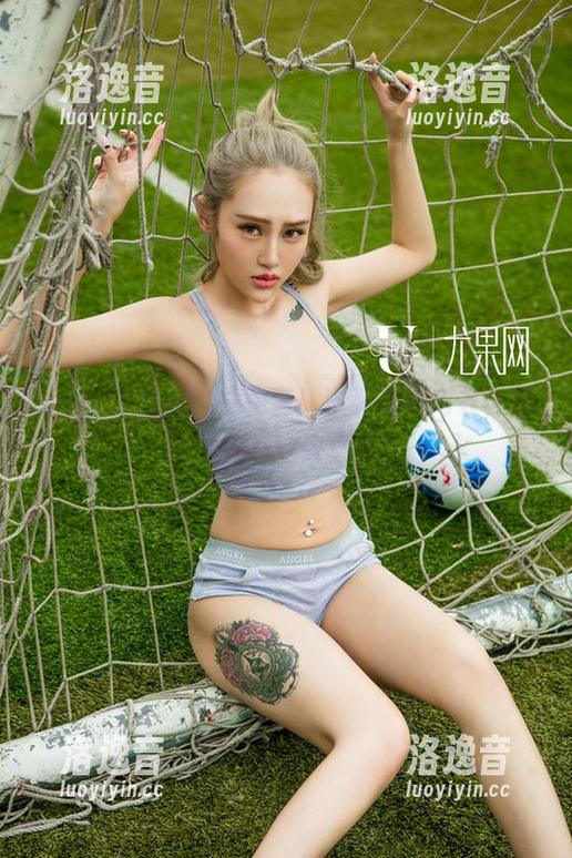 UGirls尤果网-李莉莉 UGirls尤果网 - 免费!李莉莉的内衣,照片看完一定夹得紧!