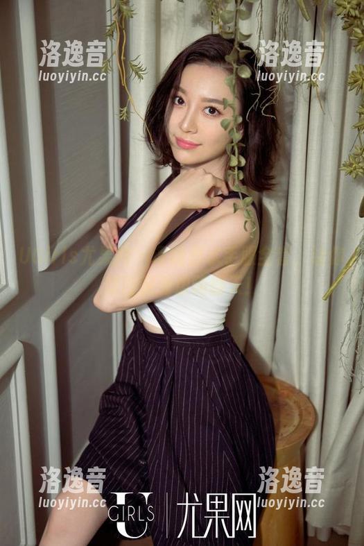 UGirls尤果网 - 谭晓彤水手服全套，让你想驻足海边嗨翻天！