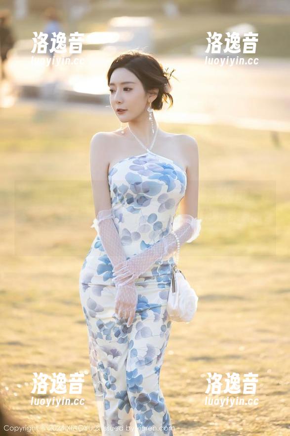 XIAOYU语画界-潘朵拉Laa XIAOYU语画界 - 免费收看:潘朵拉Laa的女王作品,等一下,那眼神也是绝了吧?