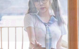 XINGYAN星颜社 – 林紫涵的短裙美图，看着你会想“哇，她应该要加个标签：热情似火！”