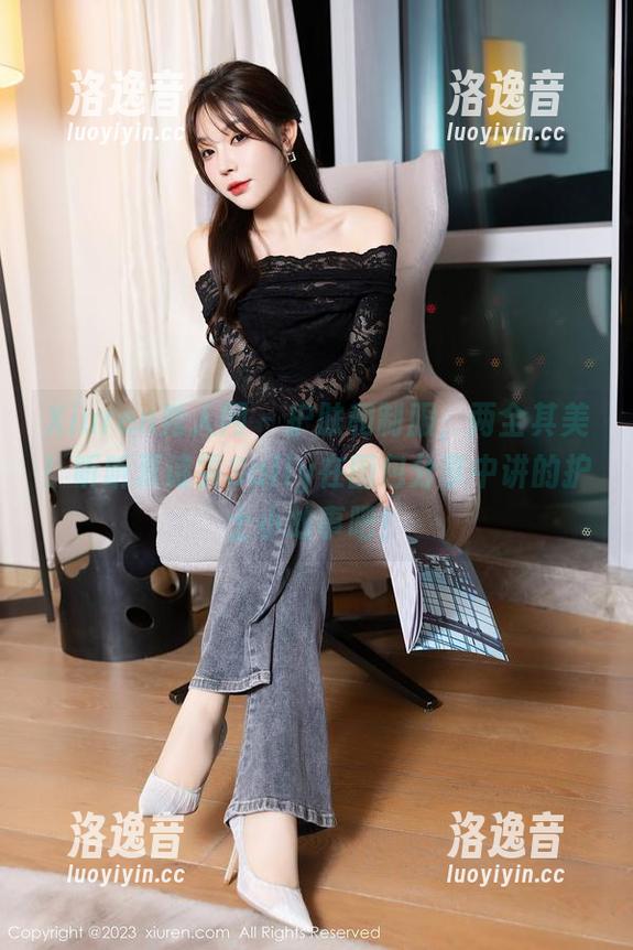 Xiuren秀人网-夏诗雯Sally Xiuren秀人网 - 护肤和制服,两全其美!听听夏诗雯Sally在图包分享中讲的护士小故事吧!