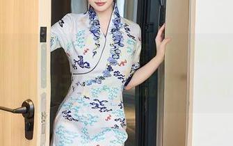 Xiuren秀人网 – 短裙套图：娜娜子yy如何用一条裙子引发‘流行’大讨论？