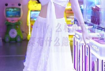 Xiuren秀人网 – 婠婠么私拍下的日常，难道真有什么隐秘？