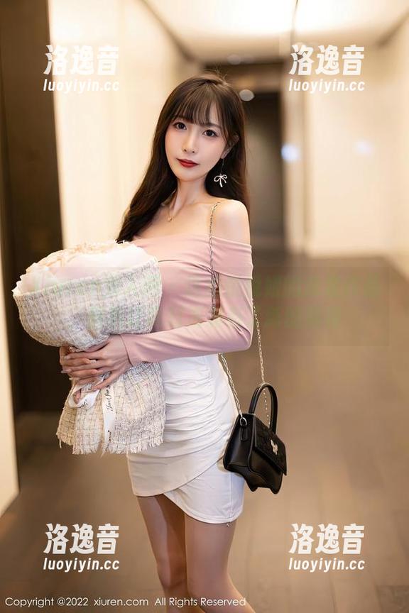 Xiuren秀人网-悦悦姐 Xiuren秀人网 - 这组悦悦姐的泳装作品,居然让我对海滩有了新的期待
