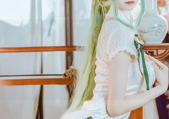 身为一个coser，coser衣衣你今日的‘裤里丝’让我感到些许懵逼，难道写真界都变成这样的？
