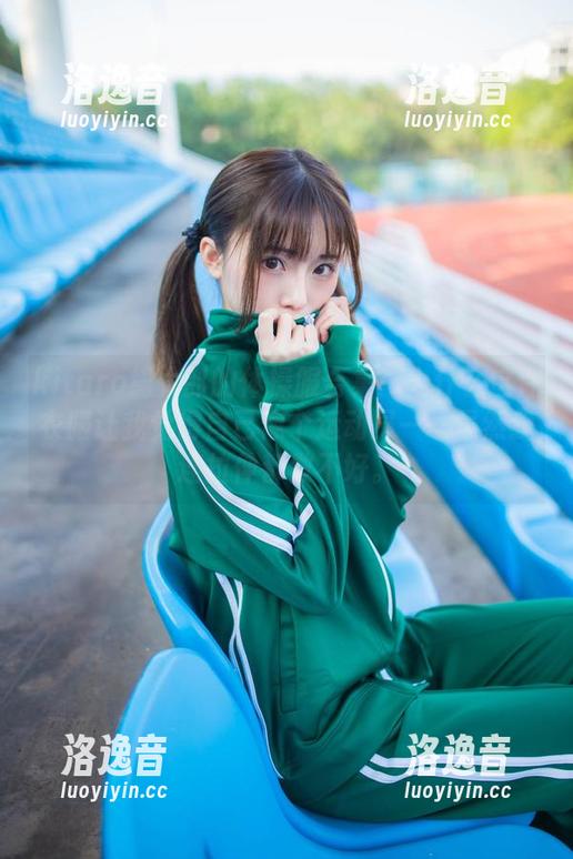 kitaro绮太郎 kitaro绮太郎的体操服合集:为什么这件衣服让我觉得自己像个运动员——虽然我连拉伸都做不好。