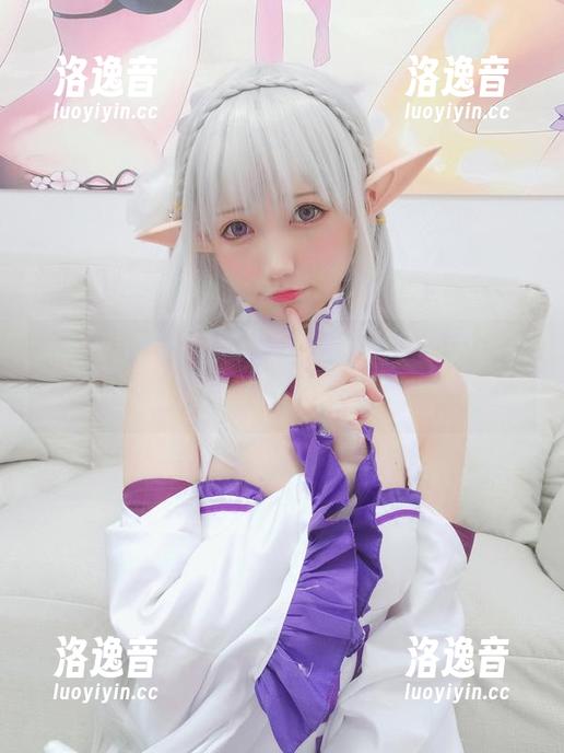 眼镜下的nagesa魔物喵，图包里的小宇宙，别问我想到了啥