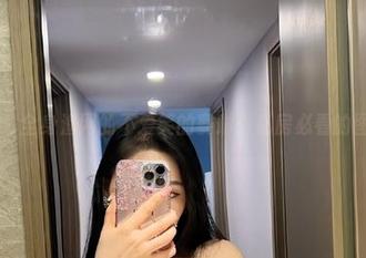 微密圈 – 全身渔网的不爱笑的赛琳：私房必看的图包趣味