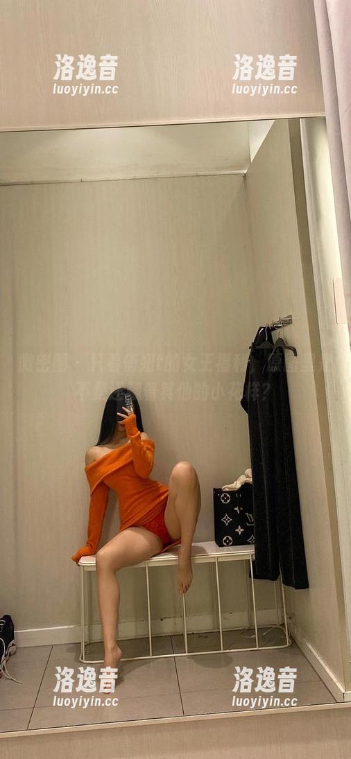 俏妞t 微密圈 - 只看俏妞t的女王福利,原图里是不是还藏着其他的小花样?