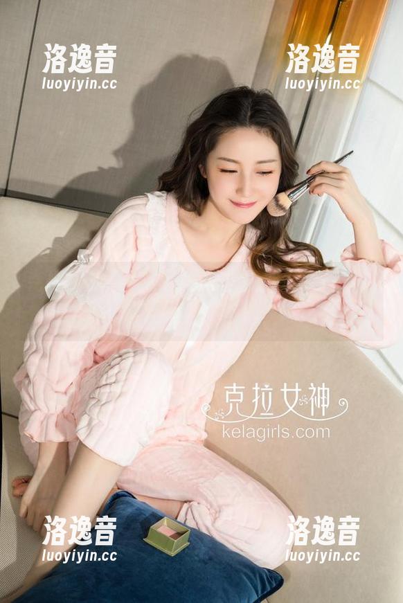 克拉女神-杨暖 克拉女神 - 免费图集,没想到杨暖在海边也这么会“摆”!