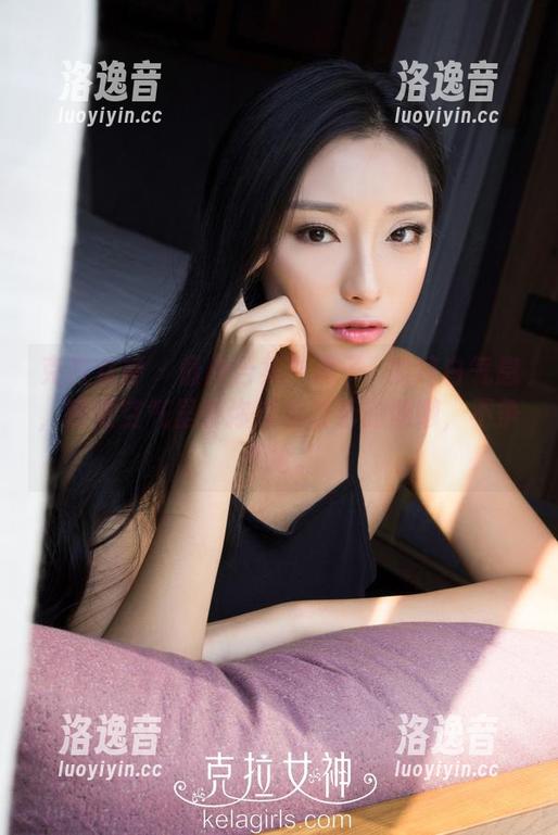 克拉女神-高子琁 克拉女神 - 最新合集:高子琁的纯白气息,感觉空气里都弥漫着白色的慵懒,不争不抢。