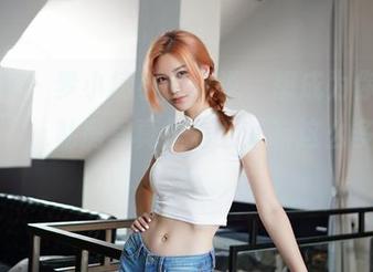 嗲囡囡 – 梦小楠小夜猫说，想成为你的“姐姐”，私房写真里怎么就有这么多想象？