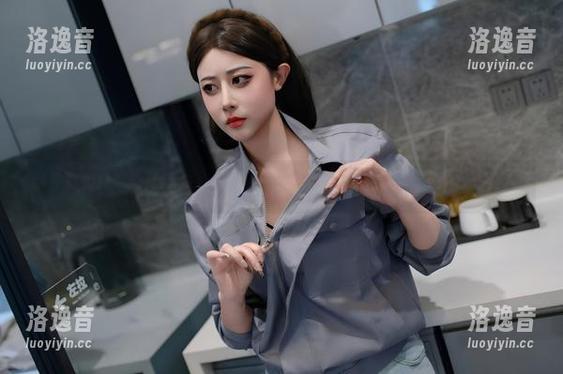 奈汐酱Nice 奈汐酱Nice最新照片:让奶桃诱惑你,用潮流来刷新每天的期待!