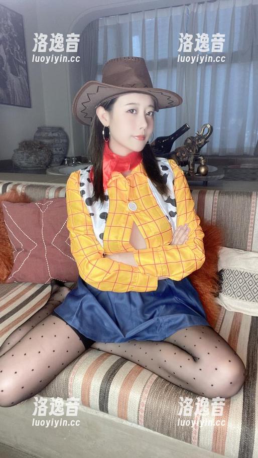 奈汐酱Nice 22号自拍本是COS界的白雪公主,奈汐酱Nice这波不愧是“引领潮流”。