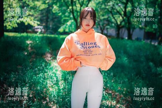 孙乐乐(손예은)的海边特辑：作品集分享，水花四溅，看啊看啊！