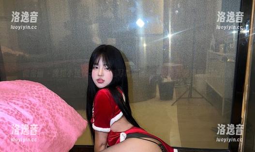 小优优子 微密圈 - 我和小优优子的空姐写真,随意一张图片都是旅途的开始