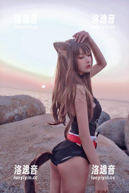 小鹿鹿shika的肉丝精选写真集，细节打磨得够扎实。