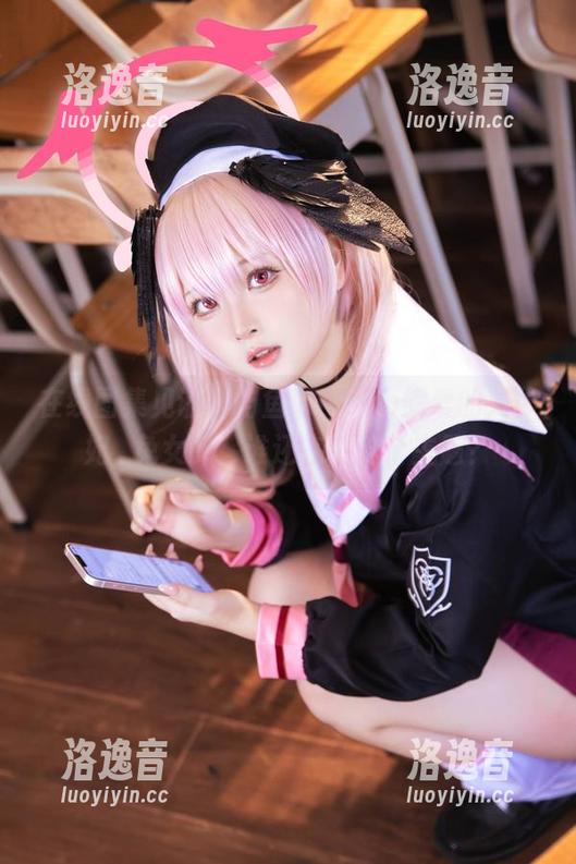 在线图集见证：屿鱼yukako偏爱的龙华妃咲兔女郎，谁还在乎这个主题？