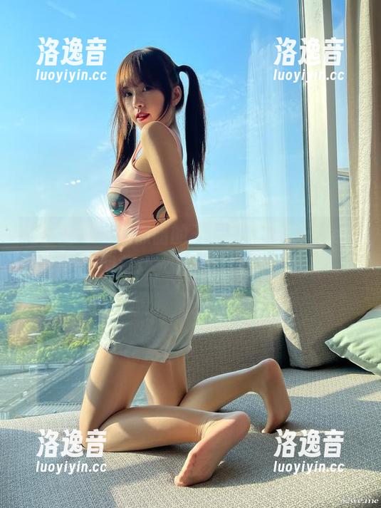 张思允nice 微密圈 - 有点黑暗的天使,张思允nice无圣光图集让人着迷,欲罢不能。