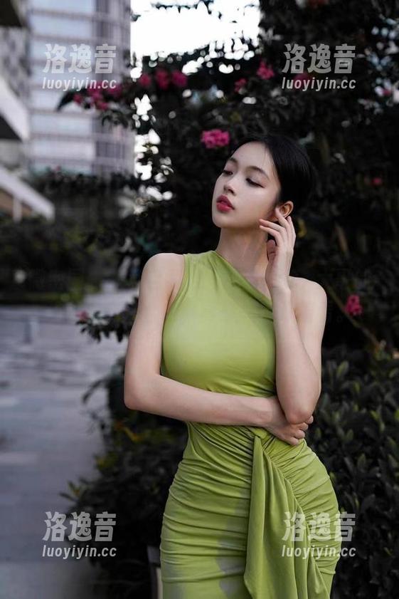 徐珺大哥 微密圈 - 一场自我放飞的秀,徐珺大哥的连体衣高清合集,真想一直盯着看。