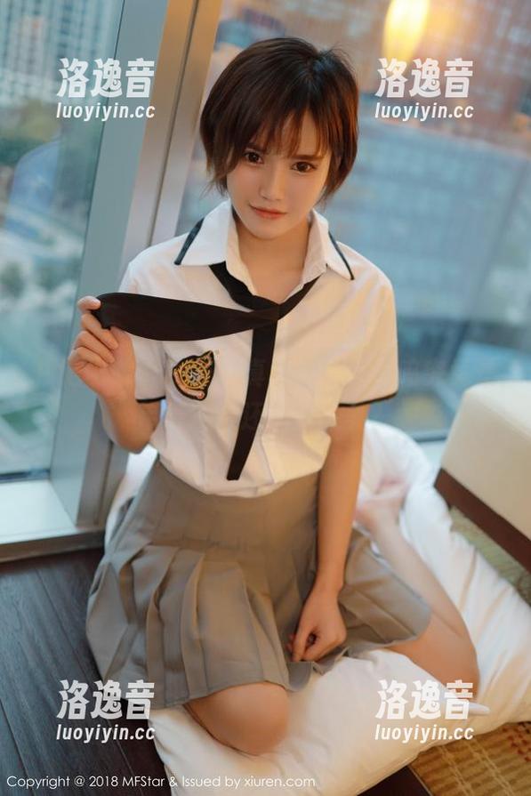 模范学院-小奶瓶呜呜 模范学院 - 女友写真,小奶瓶呜呜究竟是带着滤镜还是自然美?