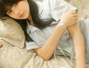 带你走入樱井宁宁的妃咲套图——不知为何，我开始想起了夏天的西瓜…