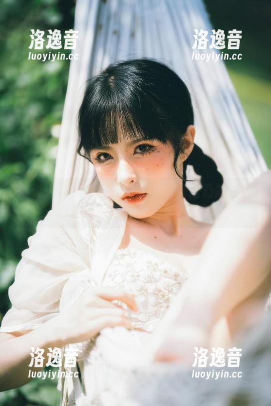 清水由乃 谁说泳衣只能在沙滩见?清水由乃的白色泳衣原图包邮送到你眼前!