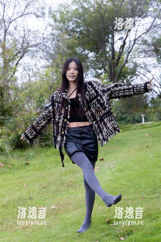 物恋传媒 - 岚岚是在线女神，图片里的陪伴让我觉得自己配得上Tiffany网站。