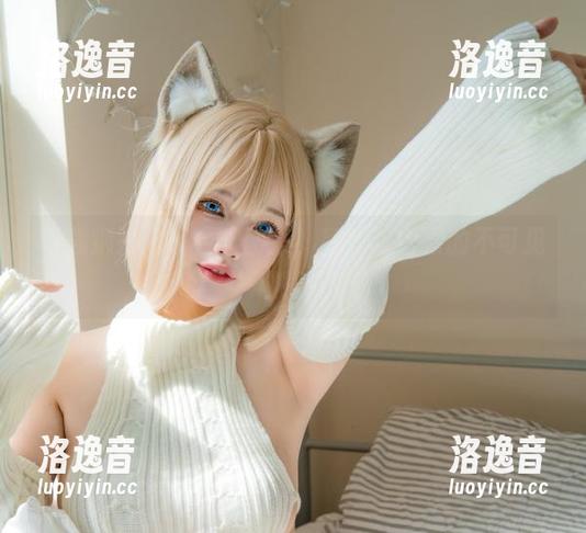 下载狐洛洛子会员图集，智慧与幽默的不可见碰撞！