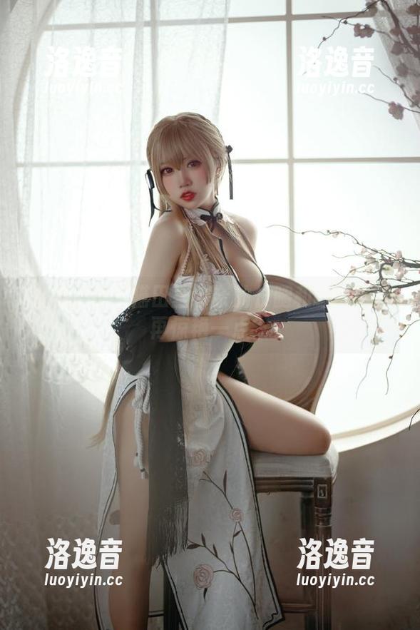 猫田圣奈奈 你相信吗?猫田圣奈奈的长腿和cos还能再惊艳一点?