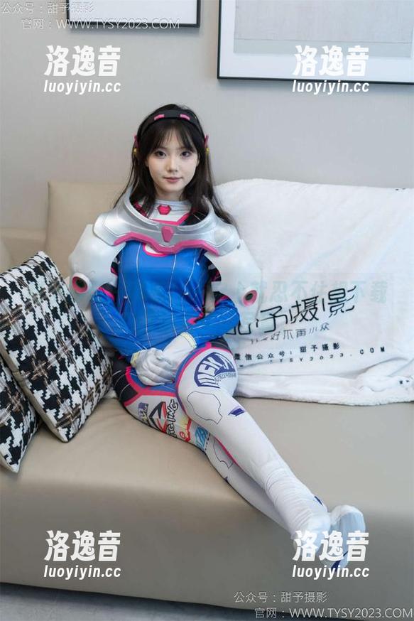 甜予摄影-丹丹 甜予摄影 - 真香!一穿上就忍不住想下载丹丹的白棉袜写真。