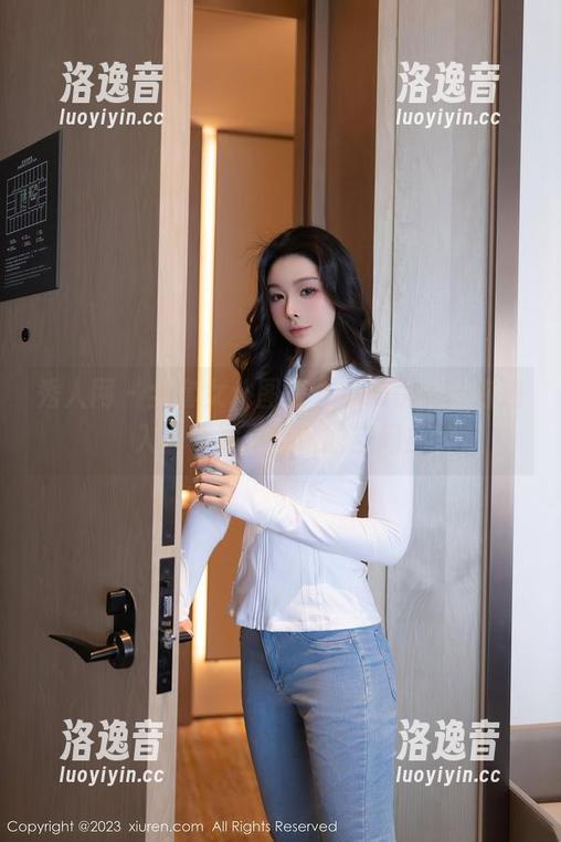 秀人网 - 全套女仆图集，yoo优优带你进入一个满是萌动的空间！