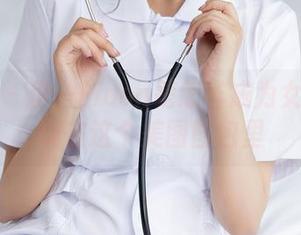 秀人网 – 伊一Moon是怎样成为女神的？说在这个美图图包里