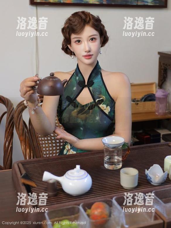 秀人网-安然Maleah 秀人网 - 安然Maleah的办公室:写真分享,让你重新定义‘工作’