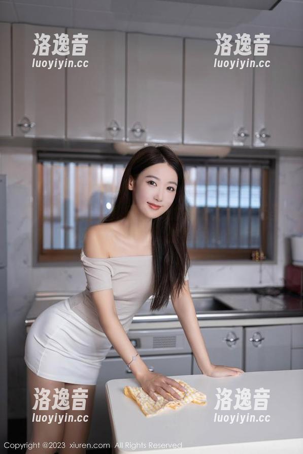 秀人网-朱可儿Flora 秀人网 - 朱可儿Flora的女王之路:无圣光的真实误导现场,快看我这作品!