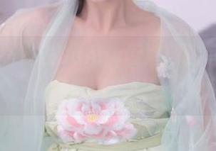秀人网 – 浅浅Danny厨娘精选写真：厨房虽忙，但这气氛美得像做了甜点。