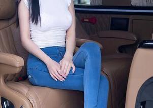 秀人网 – 盼盼玉奴图册：剧情不是剧本，但我却想写下每一幕。