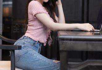 秀人网 – 全套只属于袁圆——如果你敢下载女王的气息！
