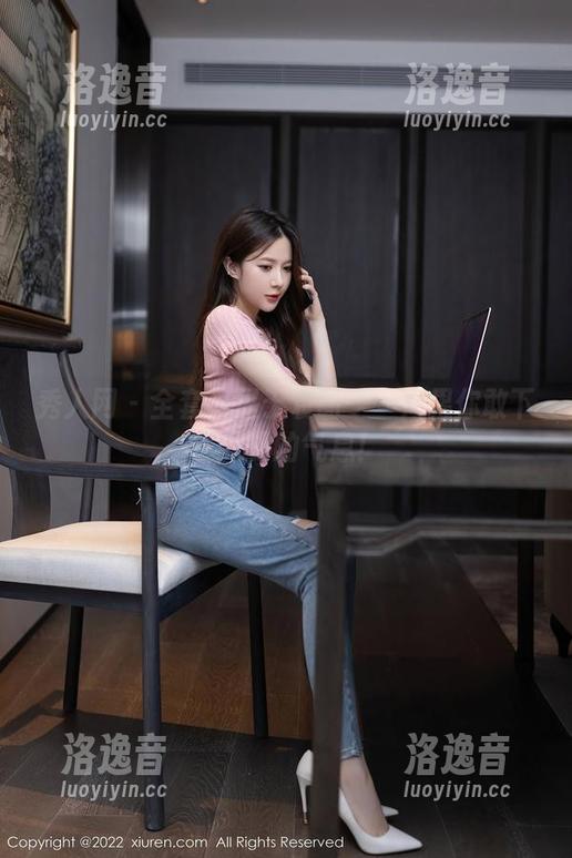 秀人网-袁圆 秀人网 - 全套只属于袁圆——如果你敢下载女王的气息!