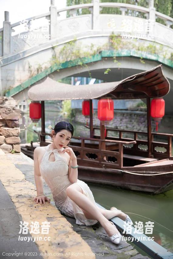 秀人网-顾欣怡 秀人网 - 顾欣怡妥妥的夏日原图,惹人怜爱啊